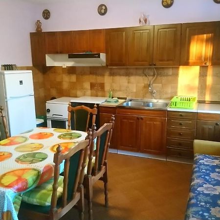 Apartment Vidas Kampor Eksteriør bilde